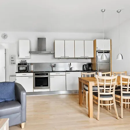 Sopark Lejl, 9 Apartment *